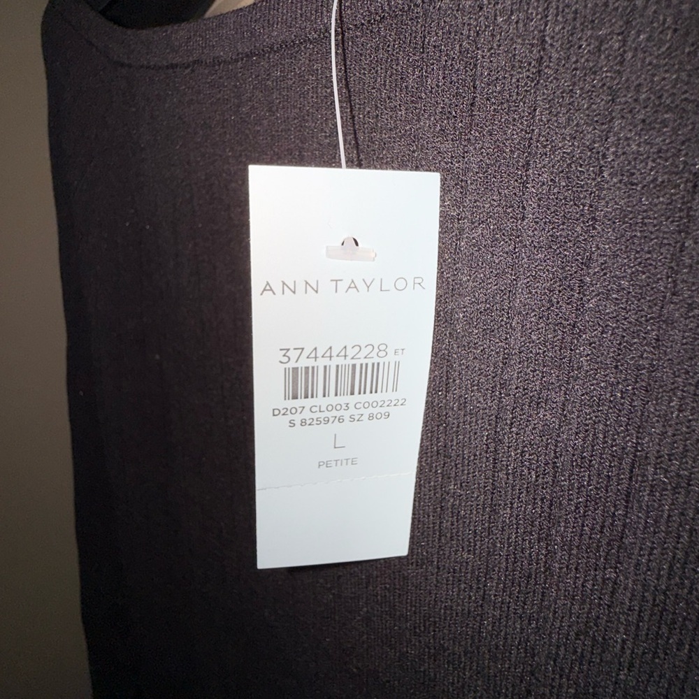 NWT Ann Taylor Ribbed Off Shoulder Black Long Sleeve Sweater SZ LP - Picture 4 of 10